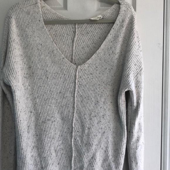 Scoop neck speckled sweater - Picture 2 of 2